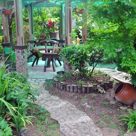Peak House Garden Pensión El Nido Exterior foto