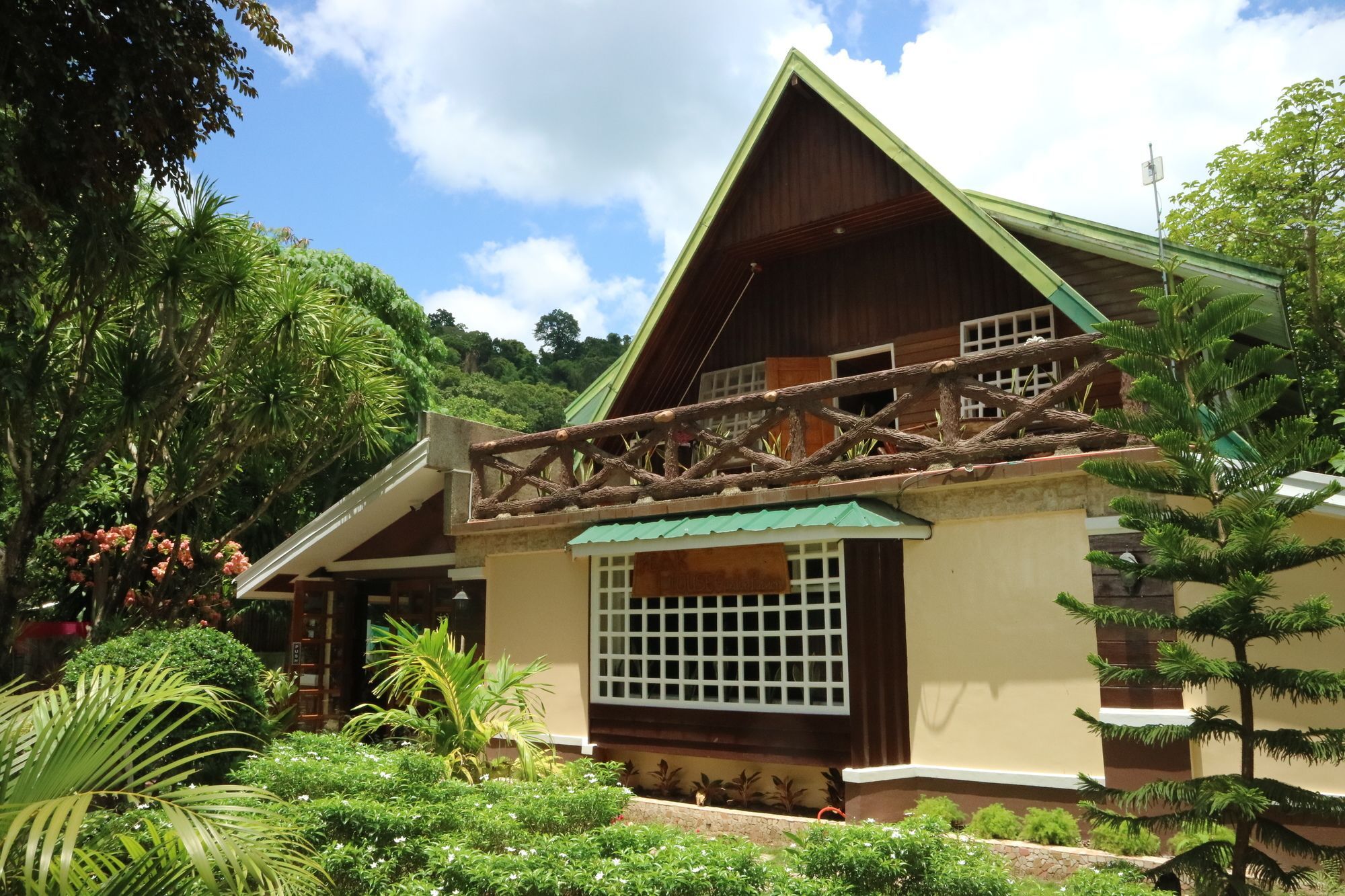 Peak House Garden Pensión El Nido Exterior foto